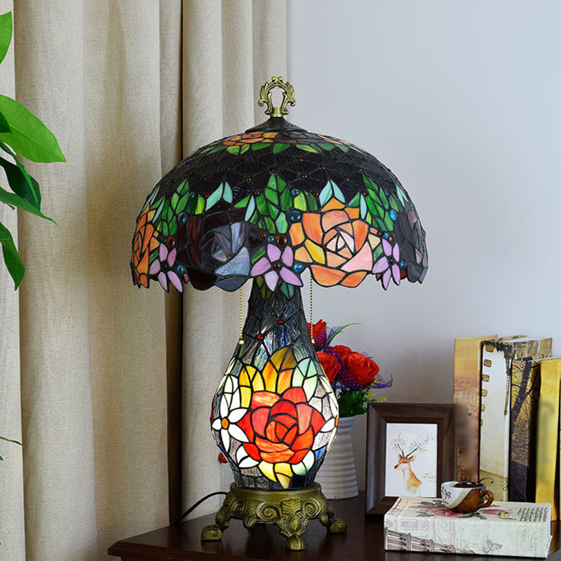 Green 3 Heads Table Lighting Tiffany Stained Art Glass Rose Pattern Nightstand Lamp with Mushroom Shade Clearhalo 'Lamps' 'Table Lamps' Lighting' 2186386