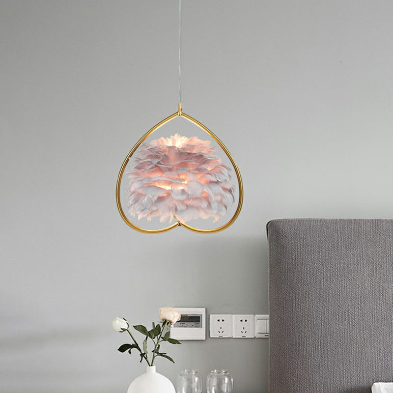 Metallic Heart Suspension Lighting Contemporary Single Gold Pendant Ceiling Light with Decorative Feather Clearhalo 'Ceiling Lights' 'Modern Pendants' 'Modern' 'Pendant Lights' 'Pendants' Lighting' 2186712