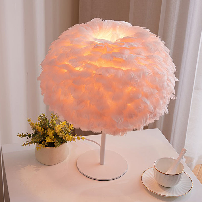 Round Shade Table Lighting Minimalistic Feather 1 Bulb Living Room Nightstand Lamp Pink A Clearhalo 'Lamps' 'Table Lamps' Lighting' 2186783