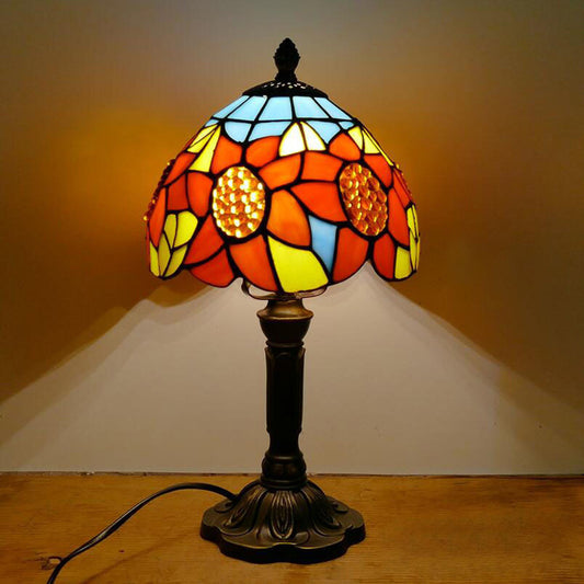 Traditional Sunflower Pattern Nightstand Lamp 2 Heads Stained Glass Table Lighting with Pull Chain Antique Bronze A Clearhalo 'Lamps' 'Table Lamps' Lighting' 2187399