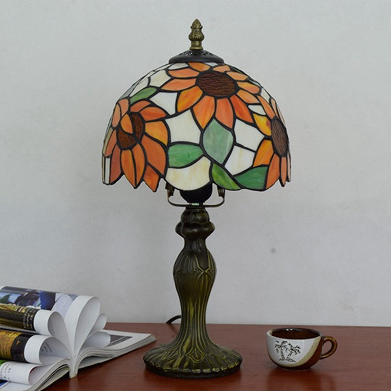 1-Light Table Lamp Tiffany Sunflower Pattern Stained Glass Nightstand Light in Orange Clearhalo 'Lamps' 'Table Lamps' Lighting' 2187413