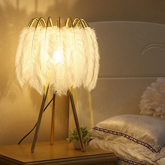 Tripod Shaped Night Lighting Minimalistic Metallic 1 Bulb Living Room Table Light with Feather Shade in Gold Gold B Clearhalo 'Lamps' 'Table Lamps' Lighting' 2187542