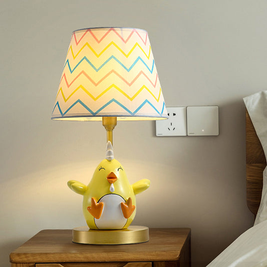 Cartoon Chicken Nightstand Lamp Resin Single-Bulb Bedside Table Light with Tapered Fabric Shade Clearhalo 'Lamps' 'Table Lamps' Lighting' 2197020