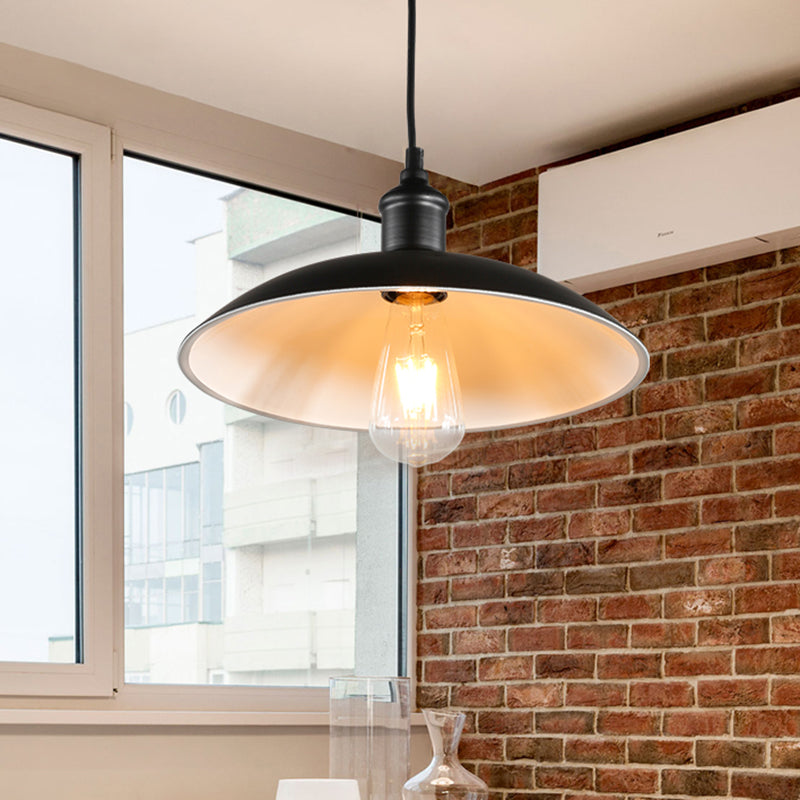 Metallic Pot Cover Suspension Lighting Retro Style 1��Head Restaurant Pendant Ceiling Light Clearhalo 'Ceiling Lights' 'Industrial Pendants' 'Industrial' 'Middle Century Pendants' 'Pendant Lights' 'Pendants' 'Tiffany' Lighting' 2204496_d975ca30-e27e-41bd-9d8d-2249db7929a0