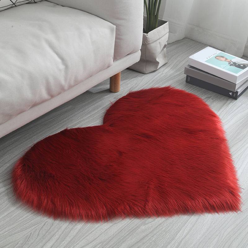 Heart Shape Solid Color Rug Multi-Colored Simple Carpet Fluffy Pet Friendly Machine Washable Rug for Bedroom Burgundy Clearhalo 'Area Rug' 'Casual' 'Rugs' Rug' 2208281