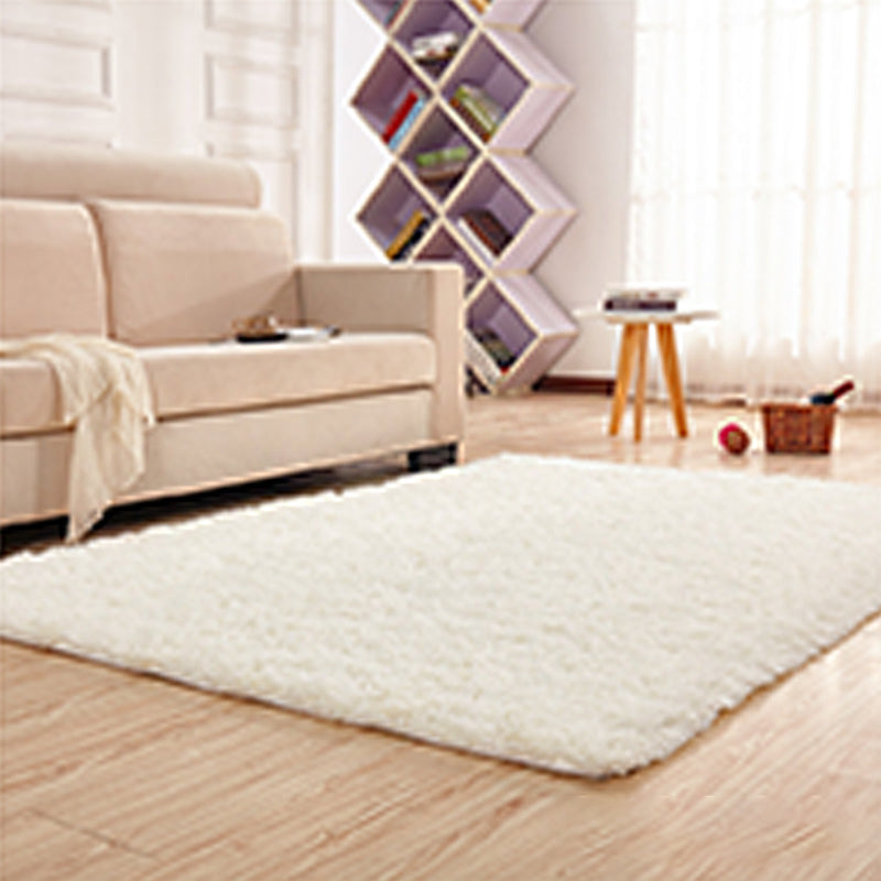 Minimalist Plain Rug Multi Color Faux Fur Indoor Rug Machine Washable Anti-Slip Carpet for Living Room Light Beige Clearhalo 'Area Rug' 'Casual' 'Rugs' Rug' 2208748