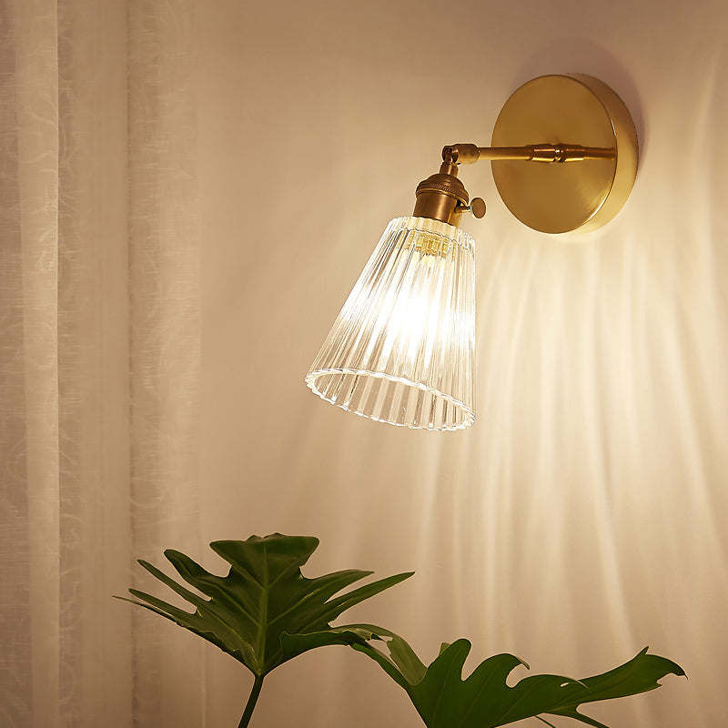 Industrial Shaded Wall Mount Light Single Clear Glass Wall Light Fixture for Bedside Clear I Clearhalo 'Art deco wall lights' 'Cast Iron' 'Glass' 'Industrial wall lights' 'Industrial' 'Middle century wall lights' 'Modern' 'Rustic wall lights' 'Tiffany' 'Traditional wall lights' 'Wall Lamps & Sconces' 'Wall Lights' Lighting' 2216244