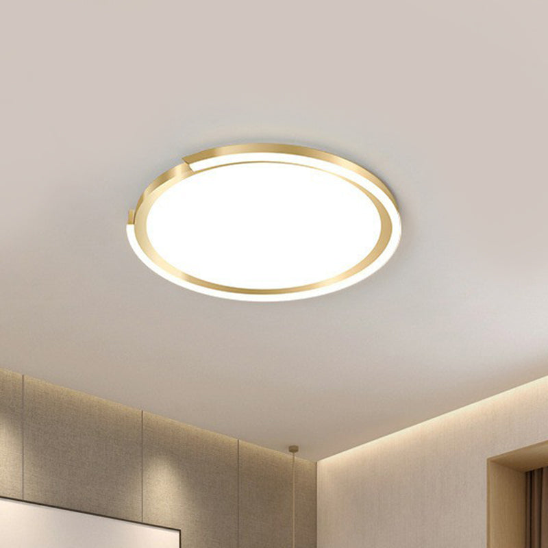 Extra-Thin Circular LED Flush Mount Light Simplicity Metallic Bedroom Flush Mount Ceiling Light in Gold Gold Third Gear Clearhalo 'Ceiling Lights' 'Close To Ceiling Lights' 'Close to ceiling' 'Flush mount' Lighting' 2217358