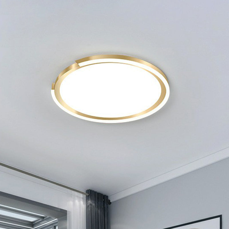 Extra-Thin Circular LED Flush Mount Light Simplicity Metallic Bedroom Flush Mount Ceiling Light in Gold Gold White Clearhalo 'Ceiling Lights' 'Close To Ceiling Lights' 'Close to ceiling' 'Flush mount' Lighting' 2217360
