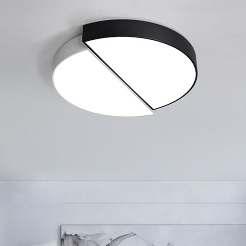Splicing Round Acrylic Flush Mount Lighting Minimalist Black and White LED Flush Mount Fixture Clearhalo 'Ceiling Lights' 'Close To Ceiling Lights' 'Close to ceiling' 'Flush mount' Lighting' 2217456