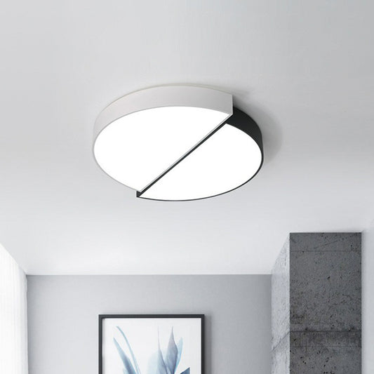 Splicing Round Acrylic Flush Mount Lighting Minimalist Black and White LED Flush Mount Fixture Black-White Third Gear Clearhalo 'Ceiling Lights' 'Close To Ceiling Lights' 'Close to ceiling' 'Flush mount' Lighting' 2217457