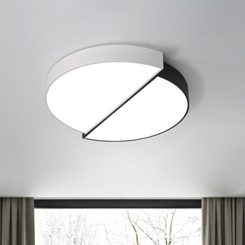 Splicing Round Acrylic Flush Mount Lighting Minimalist Black and White LED Flush Mount Fixture Black-White Remote Control Stepless Dimming Clearhalo 'Ceiling Lights' 'Close To Ceiling Lights' 'Close to ceiling' 'Flush mount' Lighting' 2217458