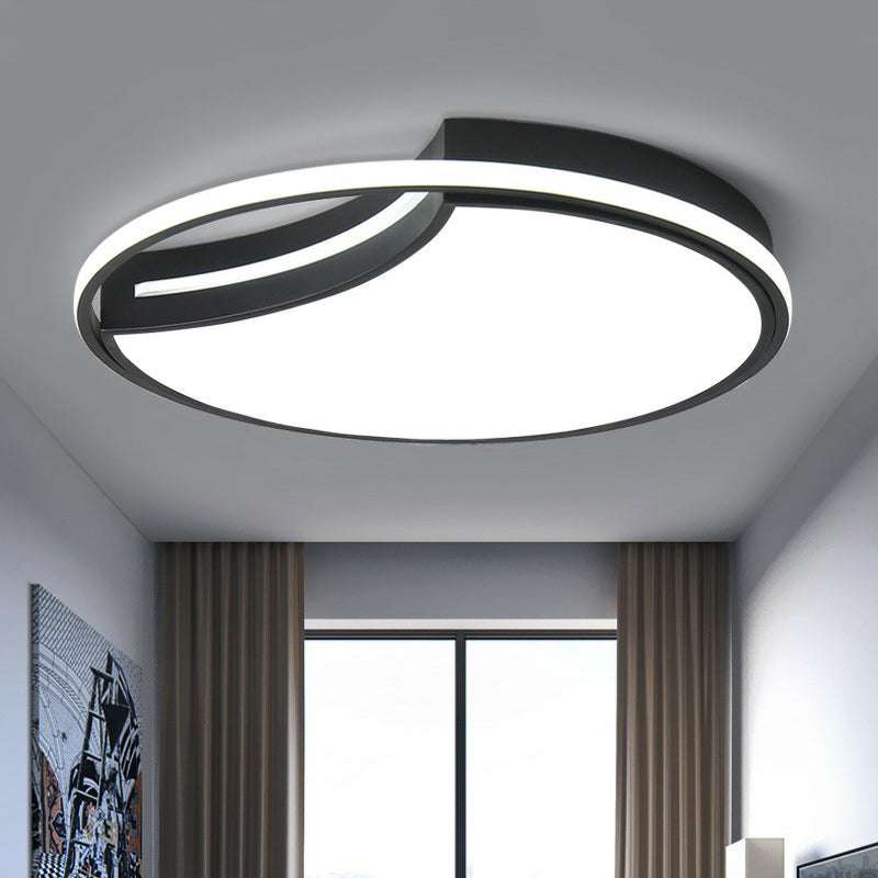 Circular Flush Mount Lighting Minimalist Acrylic Living Room LED Flush Mount Fixture in Black Black White Clearhalo 'Ceiling Lights' 'Close To Ceiling Lights' 'Close to ceiling' 'Flush mount' Lighting' 2217486