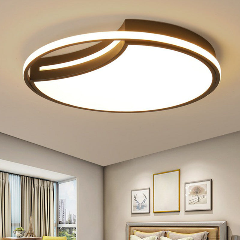 Circular Flush Mount Lighting Minimalist Acrylic Living Room LED Flush Mount Fixture in Black Black Warm Clearhalo 'Ceiling Lights' 'Close To Ceiling Lights' 'Close to ceiling' 'Flush mount' Lighting' 2217487