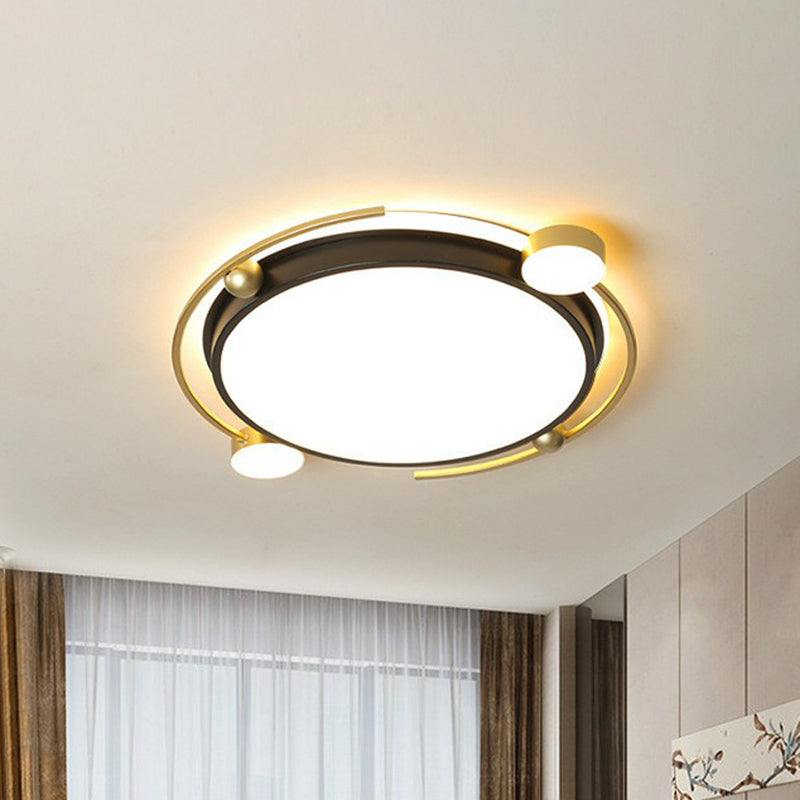 Geometric Flush Ceiling Light Contemporary Metal Bedroom LED Flush Mount Lighting Fixture in Gold-Black Gold-Black Round Clearhalo 'Ceiling Lights' 'Close To Ceiling Lights' 'Close to ceiling' 'Flush mount' Lighting' 2217845