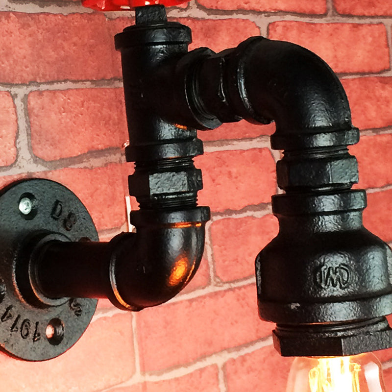 Plumbing Pipe Iron Wall Lighting Antique 1-Light Restaurant Wall Mount Light with Decorative Valve Clearhalo 'Art deco wall lights' 'Cast Iron' 'Glass' 'Industrial wall lights' 'Industrial' 'Middle century wall lights' 'Modern' 'Rustic wall lights' 'Tiffany' 'Traditional wall lights' 'Wall Lamps & Sconces' 'Wall Lights' Lighting' 2235543