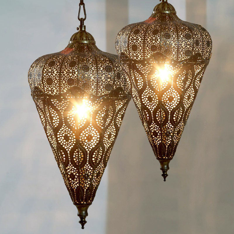 Iron Hollow out Ceiling Light Classic Single-Bulb Restaurant Hanging Pendant Light in Bronze Clearhalo 'Ceiling Lights' 'Pendant Lights' 'Pendants' Lighting' 2236224