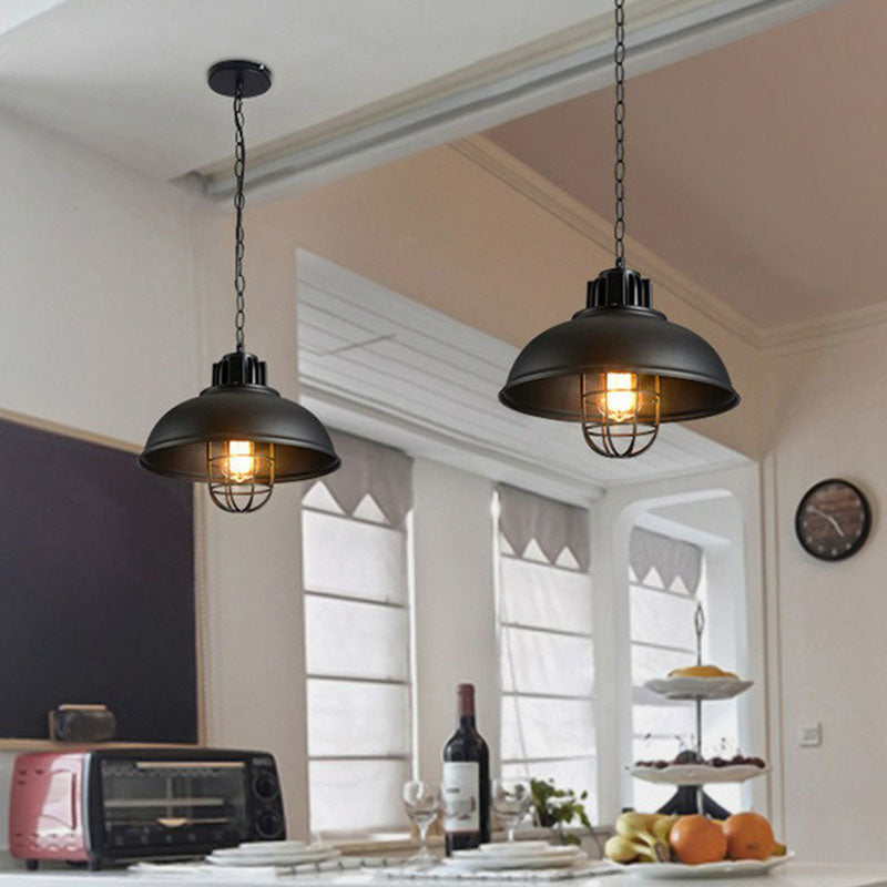 1��Head Suspension Lighting Retro Style Pot Cover Metal Pendant Ceiling Light in Black Clearhalo 'Ceiling Lights' 'Industrial Pendants' 'Industrial' 'Middle Century Pendants' 'Pendant Lights' 'Pendants' 'Tiffany' Lighting' 2241574