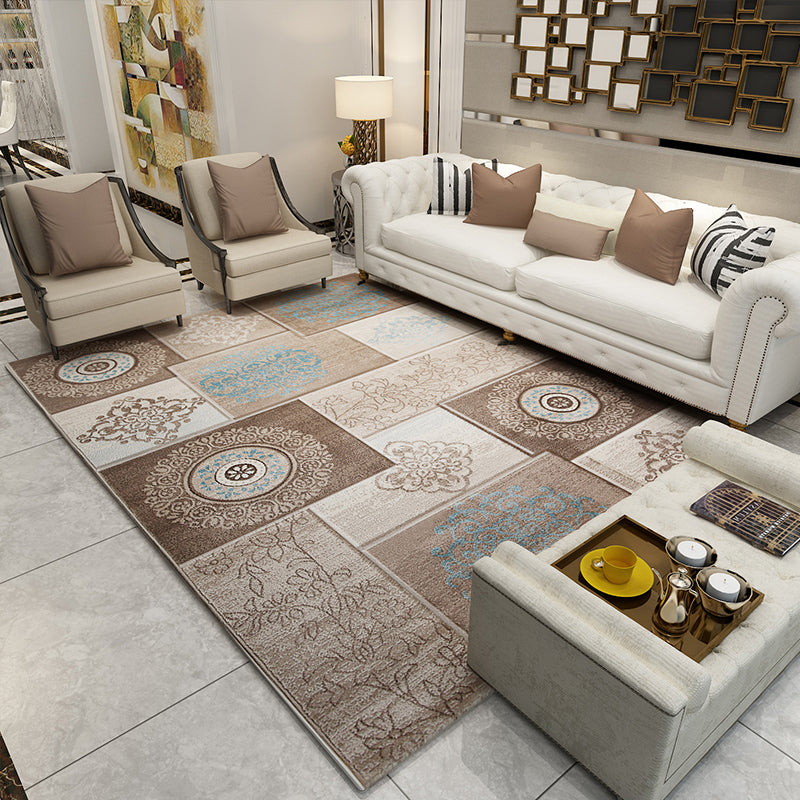 Classic Multicolor Olden Rug Synthetics Geometric Print Area Rug Pet Friendly Machine Washable Carpet for Parlor Light Brown Clearhalo 'Area Rug' 'Rugs' 'Shabby Chic' Rug' 2242852