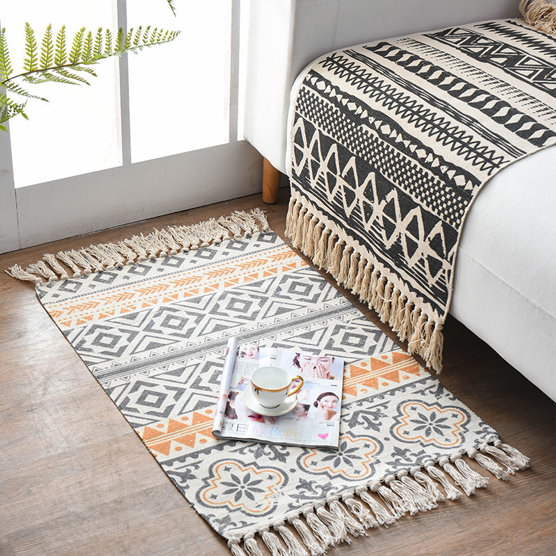 Western Bedroom Rug Multi-Colored Geometric Print Rug Polyster Hand Woven Pet Friendly Area Carpet with Fringe Clearhalo 'Area Rug' 'Rugs' 'Southwestern' Rug' 2245431