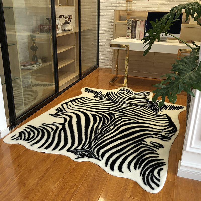Multi Color Unique Rug Acrylic Animal Skin Print Carpet Easy Care Machine Washable Rug for Decoration Textured White 5'3" x 6'11" Clearhalo 'Area Rug' 'Casual' 'Rugs' Rug' 2245990