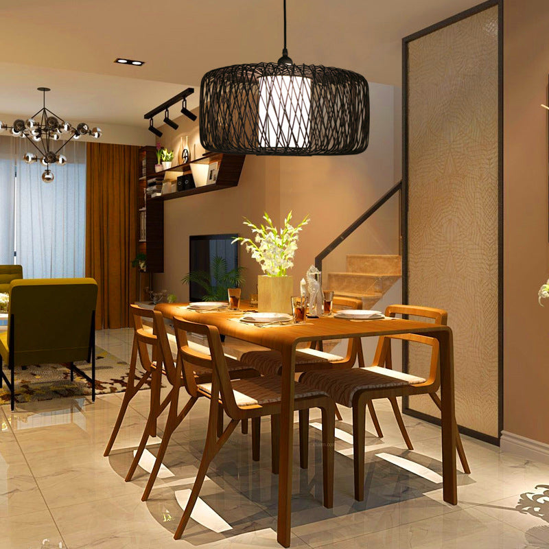 Drum Tea Room Pendant Light Bamboo Single-Bulb Contemporary Suspension Light Fixture Black Clearhalo 'Ceiling Lights' 'Pendant Lights' 'Pendants' Lighting' 2246813_35b0313c-3f16-4647-b55d-0a2e7792bd45