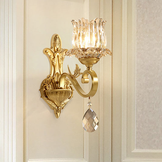 Clear Crystal Petal Wall Lighting Contemporary 1 Light Wall Sconce Lamp with Carved Arm in Gold for Corridor Gold Clearhalo 'Modern wall lights' 'Modern' 'Wall Lamps & Sconces' 'Wall Lights' Lighting' 224945
