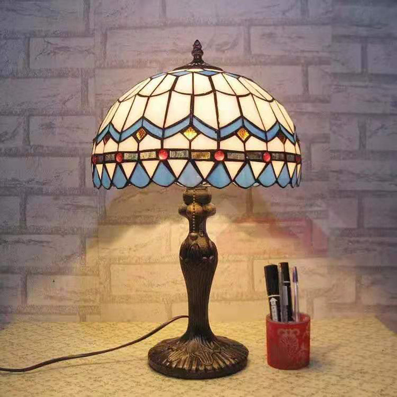 Single Table Light Mediterranean Dome Stained Glass Nightstand Lighting for Bedside Clearhalo 'Lamps' 'Table Lamps' Lighting' 2255549