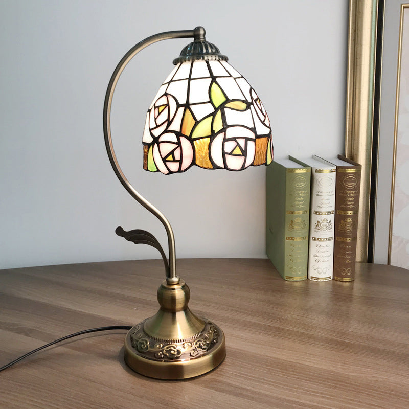 Single Nightstand Lamp Tiffany Style Bell Shade Gridded Glass Table Lighting for Bedroom Yellow Clearhalo 'Lamps' 'Table Lamps' Lighting' 2255582