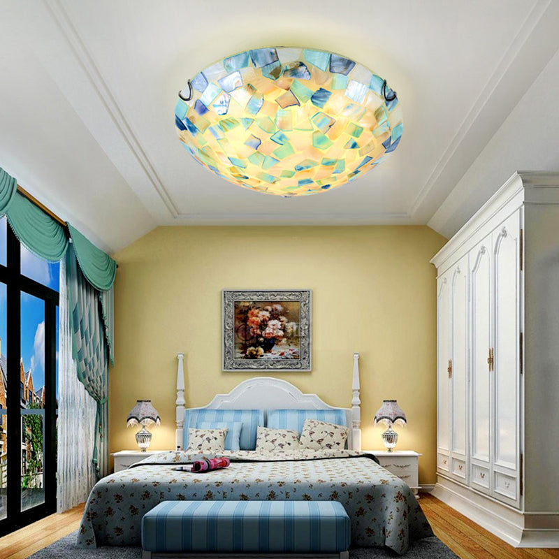 Tiffany Style Mosaic Shade Flush Ceiling Light Shell Flush Mount Lighting Fixture for Bedroom Clearhalo 'Ceiling Lights' 'Close To Ceiling Lights' 'Close to ceiling' 'Flush mount' Lighting' 2255591