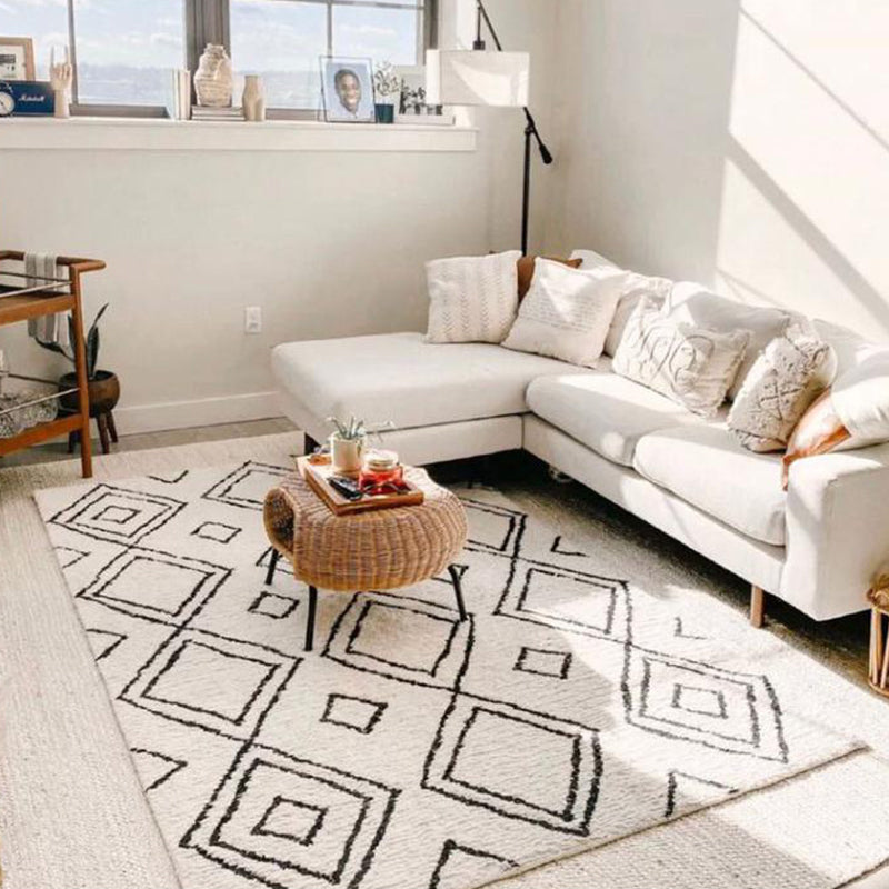 Minimalist Rhombus Line Art Rug Multicolor Southwestern Rug Synthetics Washable Anti-Slip Pet-Friendly Rug for Living Room Black-White Clearhalo 'Area Rug' 'Rugs' 'Southwestern' Rug' 2257927