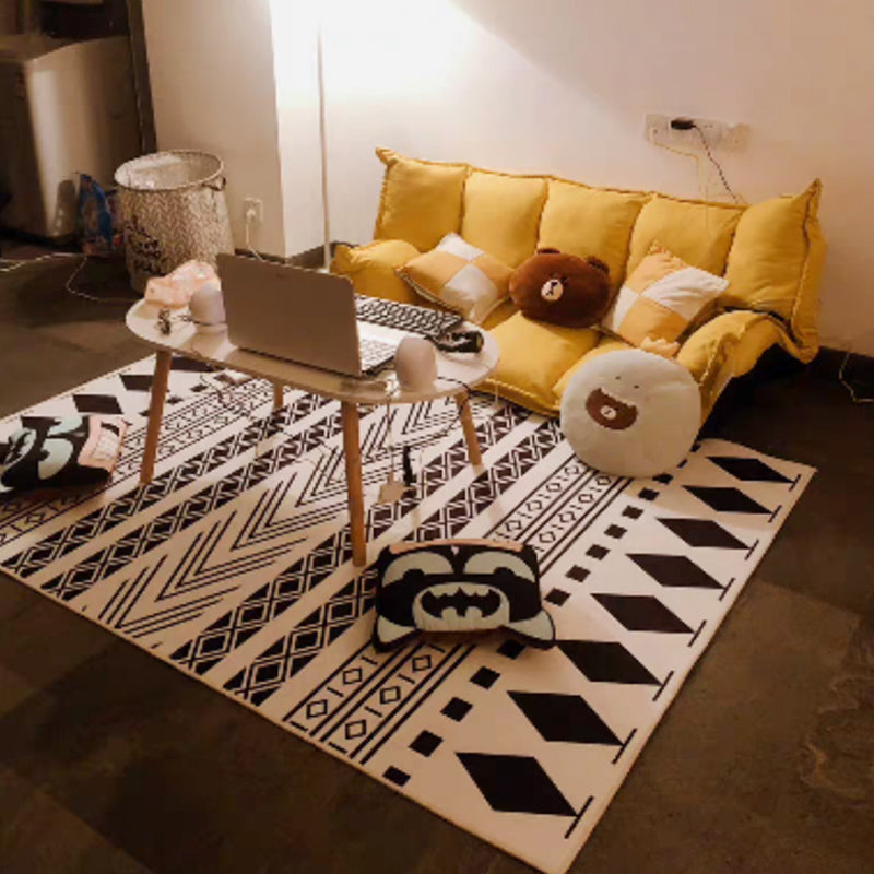 Environmental Geometric Rug Multi-Color Bohemian Carpet Synthetics Anti-Slip Machine Washable Pet Friendly Rug for Living Room Matte Black Clearhalo 'Area Rug' 'Bohemian' 'Rugs' Rug' 2262560