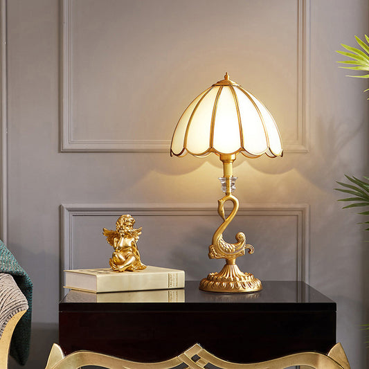 Beveled Glass Scalloped Table Lamp Classic Style 1 Head Bedside Nightstand Lighting in Brass Brass Clearhalo 'Lamps' 'Table Lamps' Lighting' 2267985
