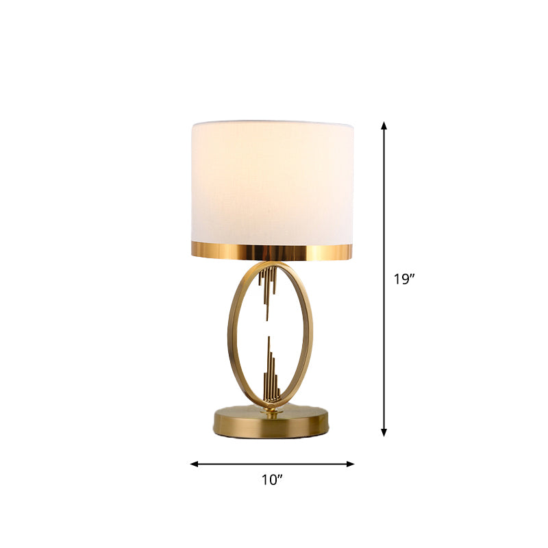 Round Fabric Table Light Traditional Single Living Room Nightstand Lighting in Brass White 10" Clearhalo 'Lamps' 'Table Lamps' Lighting' 2268003