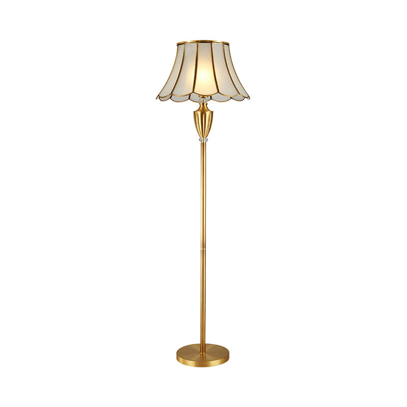 Traditional Flared Stand Up Lamp Single-Bulb Scalloped Glass Floor Lighting in Brass Clearhalo 'Floor Lamps' 'Lamps' Lighting' 2268122