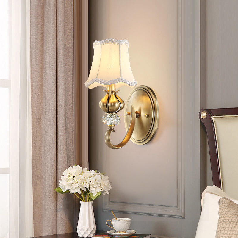 Flare Sconce Light Fixture Traditional Fabric Wall Mounted Lighting with Scalloped Trim Clearhalo 'Wall Lamps & Sconces' 'Wall Lights' Lighting' 2275516