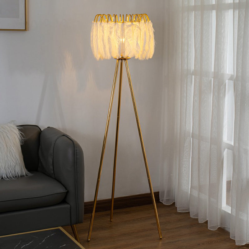 Feather Fringe Floor Standing Light Postmodern 1 Bulb Tripod Floor Lighting for Living Room Clearhalo 'Floor Lamps' 'Lamps' Lighting' 2282867