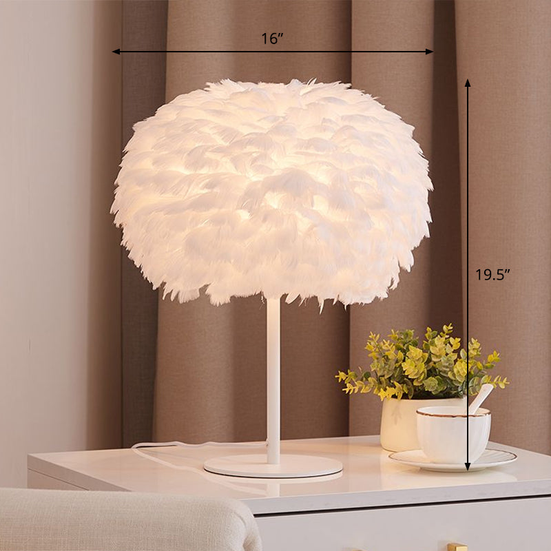 Nordic Stylish 1-Bulb Table Lamp Hemispherical Nightstand Light with Feather Shade White Clearhalo 'Lamps' 'Table Lamps' Lighting' 2282924