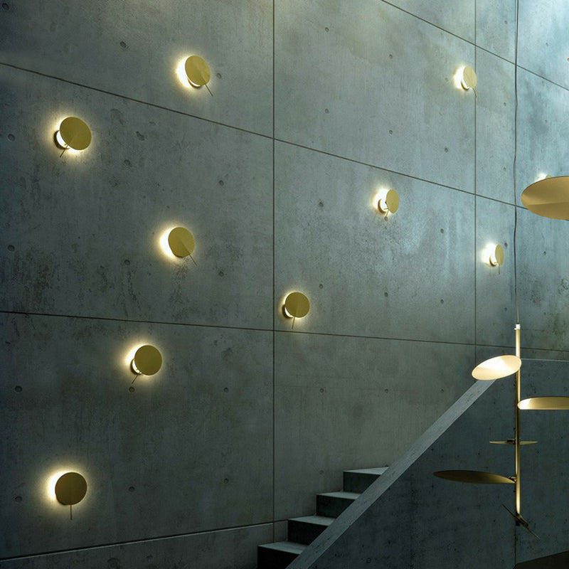 Art Deco Disk Shaped Wall Lamp Fixture Metallic 1 Head Stairway Sconce Wall Lighting Clearhalo 'Cast Iron' 'Glass' 'Industrial' 'Modern wall lights' 'Modern' 'Tiffany' 'Traditional wall lights' 'Wall Lamps & Sconces' 'Wall Lights' Lighting' 2282970