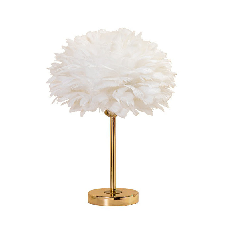 Blossom Night Stand Light Minimalistic Natural Feather Single Bedside Table Lamp Clearhalo 'Lamps' 'Table Lamps' Lighting' 2283088