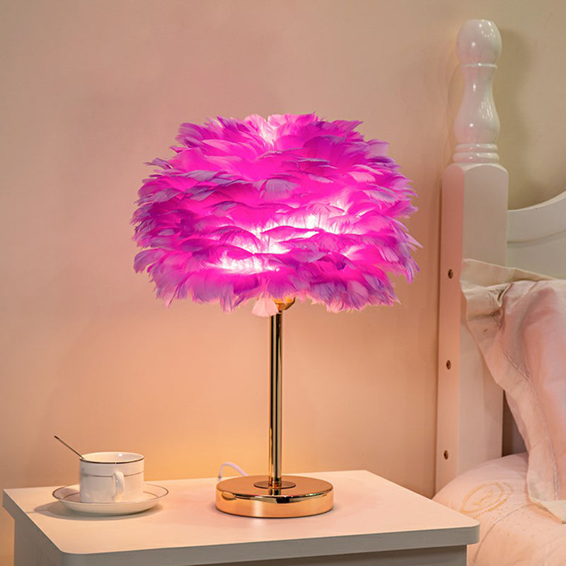 Blossom Night Stand Light Minimalistic Natural Feather Single Bedside Table Lamp Clearhalo 'Lamps' 'Table Lamps' Lighting' 2283091