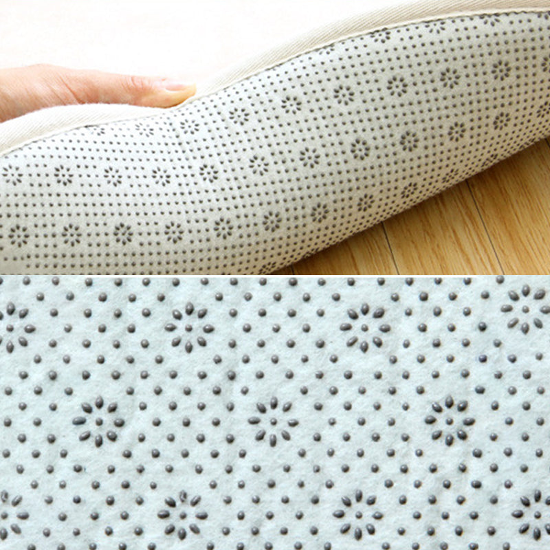 Simple Solid Color Rug Multi-Colored Synthetics Indoor Rug Anti-Slip Backing Washable Easy Care Carpet for Room Clearhalo 'Area Rug' 'Casual' 'Rugs' Rug' 2288228