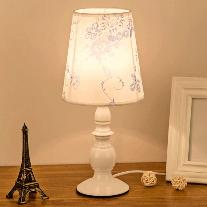 White 1 Head Table Lighting Classic Patterned Fabric Bucket Nightstand Lamp with Baluster Base White F Clearhalo 'Lamps' 'Table Lamps' Lighting' 2289955