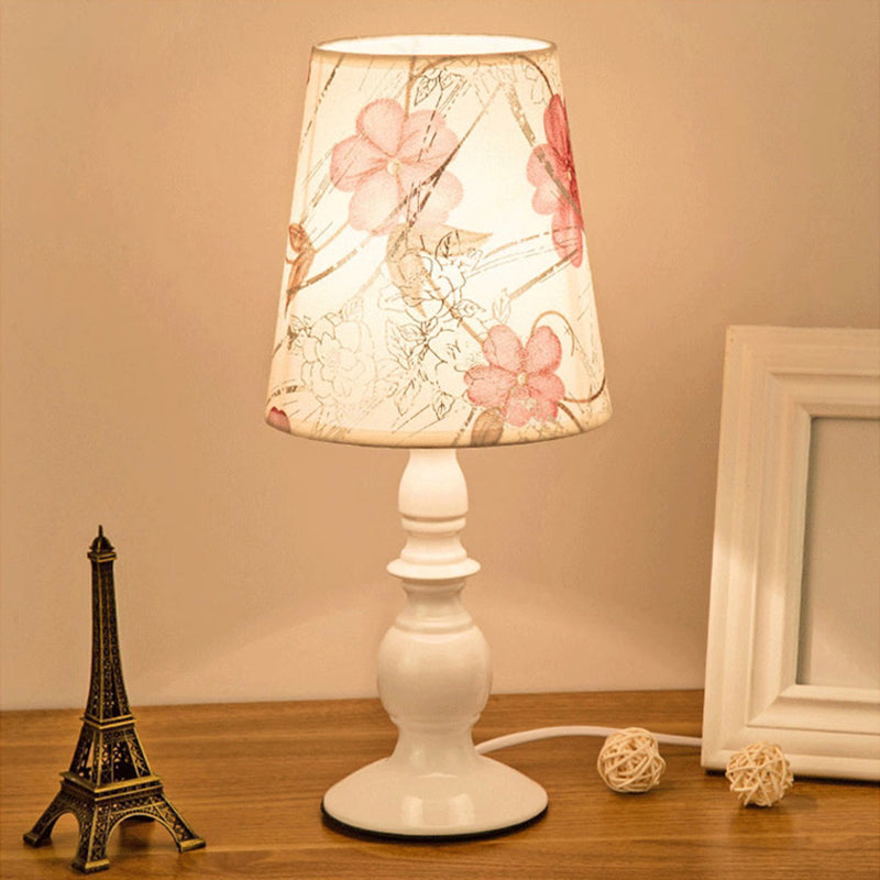 White 1 Head Table Lighting Classic Patterned Fabric Bucket Nightstand Lamp with Baluster Base White C Clearhalo 'Lamps' 'Table Lamps' Lighting' 2289960