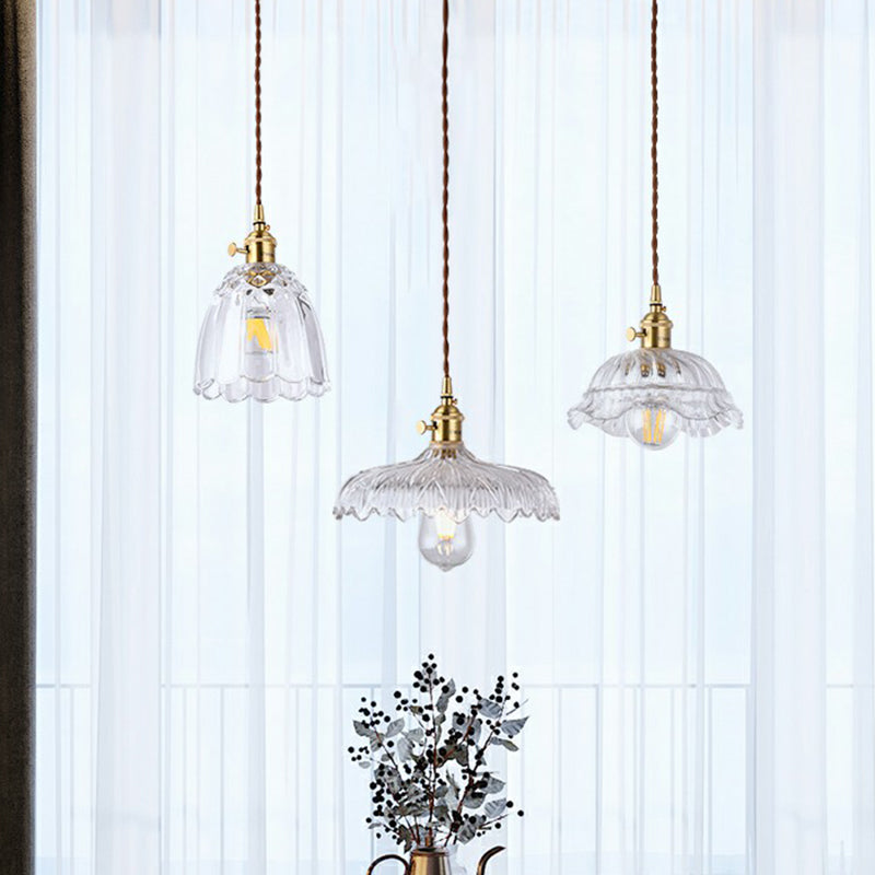 Glass Shaded Hanging Lamp Vintage Style Single-Bulb Dining Room Lighting Pendant in Brass Clearhalo 'Ceiling Lights' 'Glass shade' 'Glass' 'Industrial Pendants' 'Industrial' 'Middle Century Pendants' 'Pendant Lights' 'Pendants' 'Tiffany' Lighting' 2293567