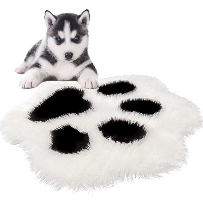 Paw Shape Printed Rug Multi Color Casual Indoor Rug Polypropylene Anti-Slip Backing Pet Friendly Carpet for Room Black-White 2'10" x 3'3" Clearhalo 'Area Rug' 'Casual' 'Rugs' Rug' 2309741