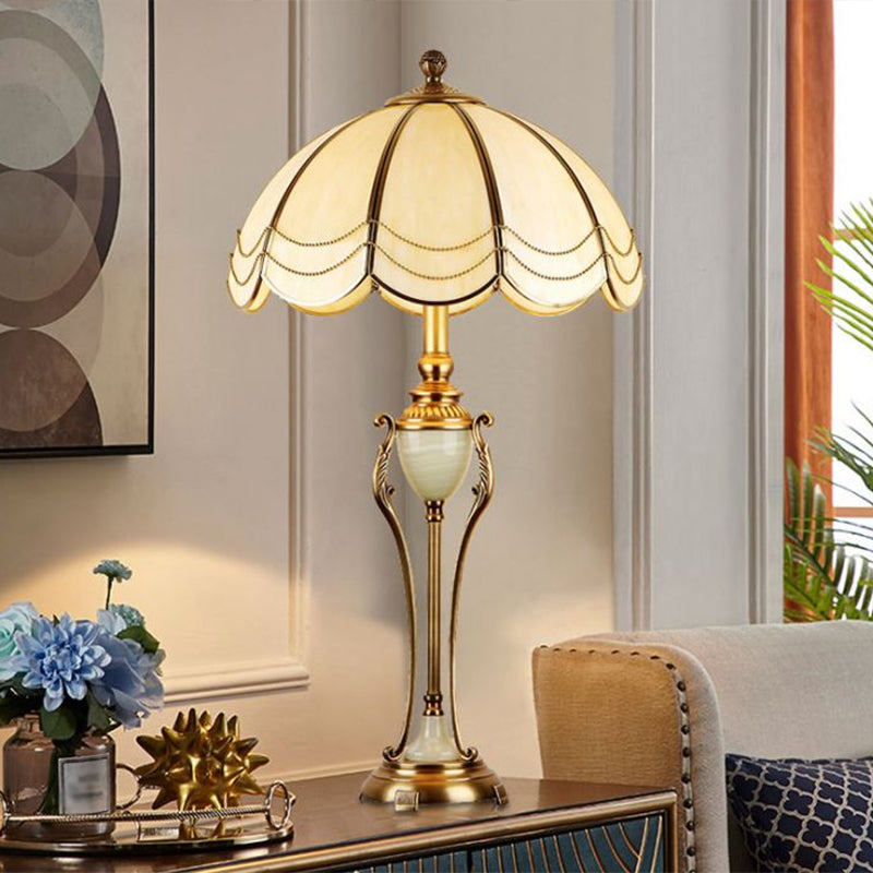 Metal Bronze Night Light Font Shaped 1 Bulb Traditional Table Lamp with Scalloped Lampshade Clearhalo 'Lamps' 'Table Lamps' Lighting' 2310700