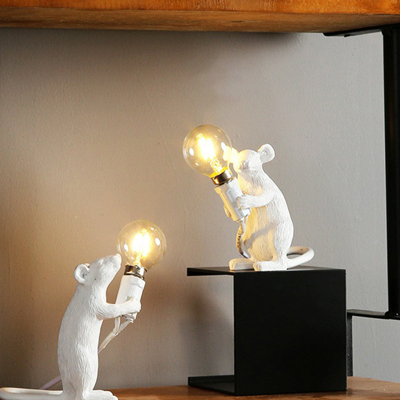 Mouse Shaped Mini Bedroom Table Light Resin 1 Head Novelty Kids Night Stand Lamp Clearhalo 'Lamps' 'Table Lamps' Lighting' 2311876