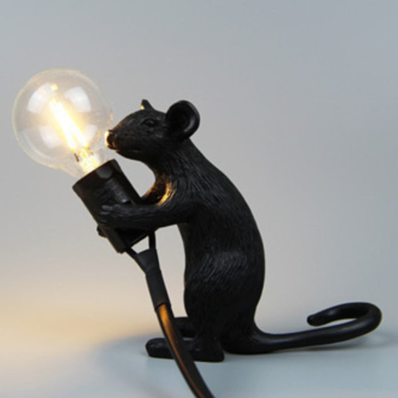 Mouse Shaped Mini Bedroom Table Light Resin 1 Head Novelty Kids Night Stand Lamp Black Sitting Clearhalo 'Lamps' 'Table Lamps' Lighting' 2311879