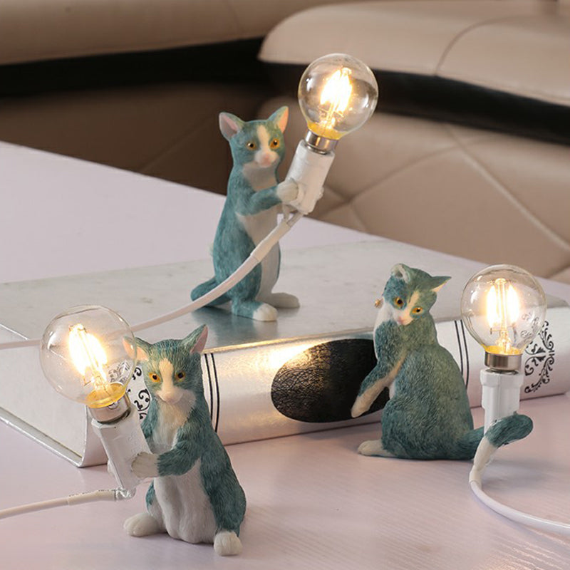Kitten Night Table Light Decorative Resin 1 Bulb Childrens Bedroom Nightstand Lamp Clearhalo 'Lamps' 'Table Lamps' Lighting' 2311912